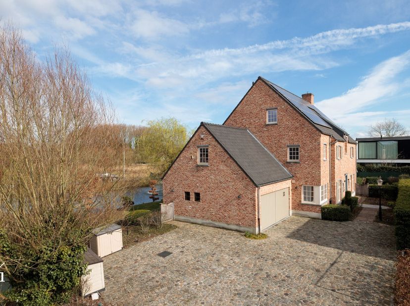 Maison à vendre
                    à 9031 Drongen