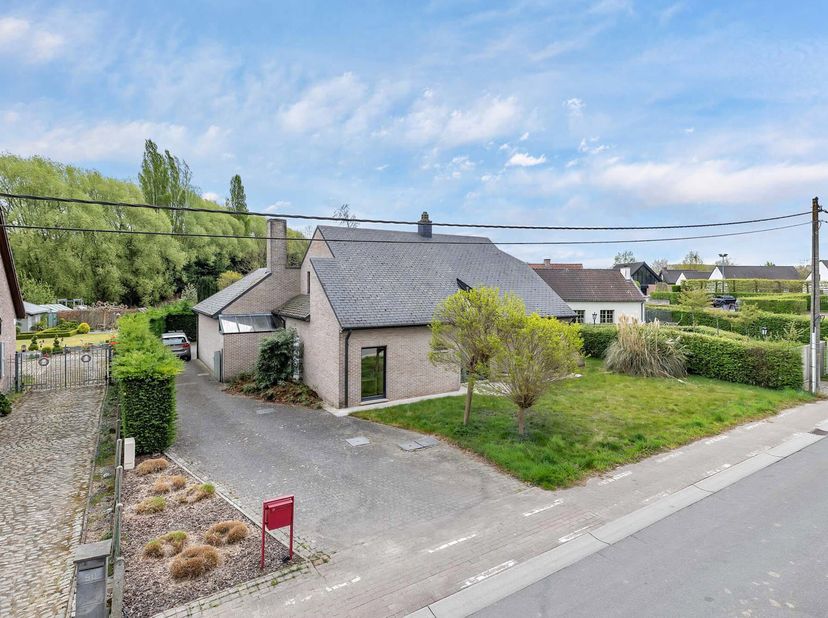 Maison à vendre
                    à 9420 Erpe