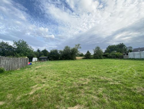                                         Terrain à bâtir à vendre à Sint-Pieters-Leeuw, € 189.000
