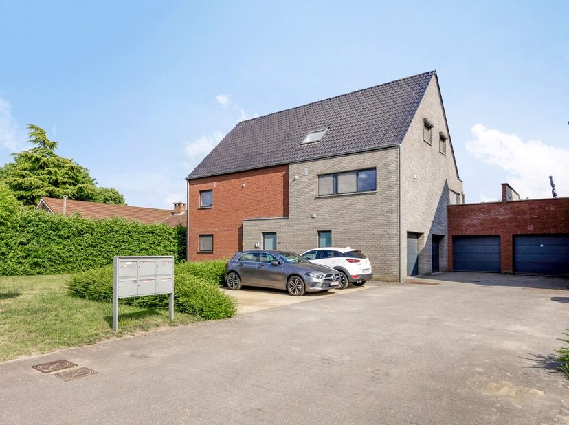 Appartement à vendre
                    à 3971 Heppen