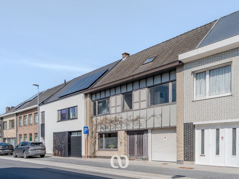 Prenez rapidement rendez-vous via notre site pour la première visite le vendredi 18/4.&lt;br /&gt;
Vous recherchez une maison prête à emménager avec 5 chamb