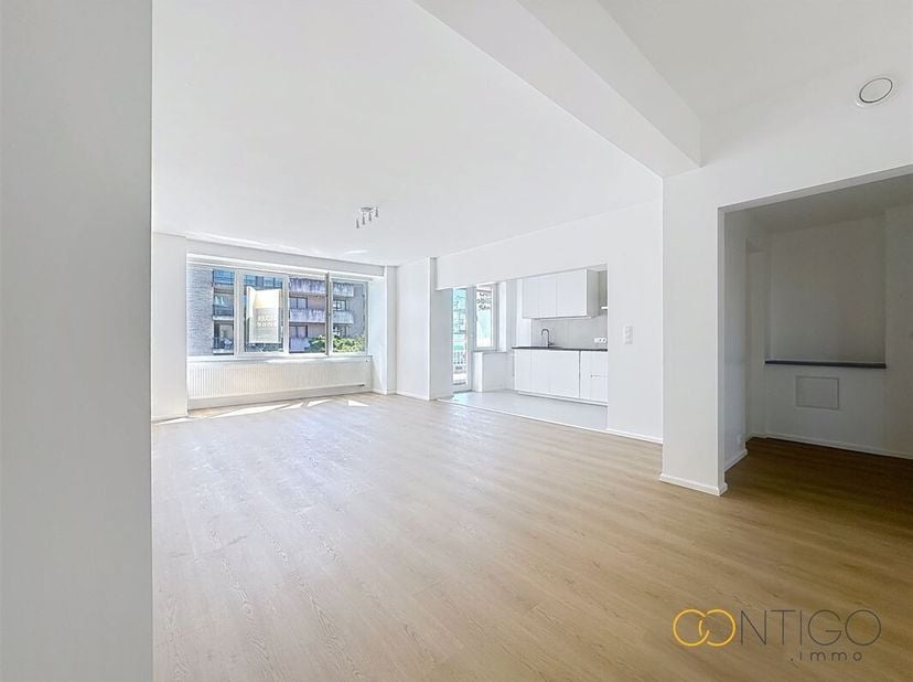 Contigo Immo vous propose ce charmant appartement non-meublé fraîchement rénové de 2 chambres avec ascenseur.&lt;br /&gt;
L&#039;appartement se compose comme sui