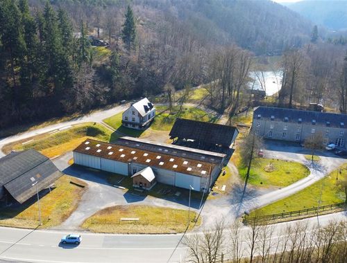                                        Eengezinswoning te koop in Couvin, € 2.850.000
