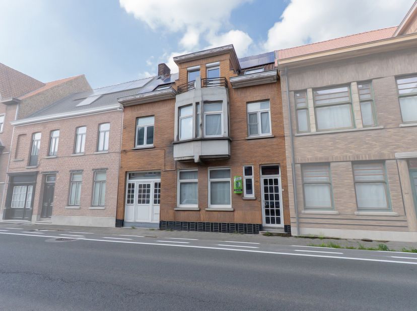 Bent u op zoek naar een authentieke, ruime en energiezuinige woning dicht bij het centrum van Kortrijk?&lt;br /&gt;
Dan is deze prachtig afgewerkte herenwon