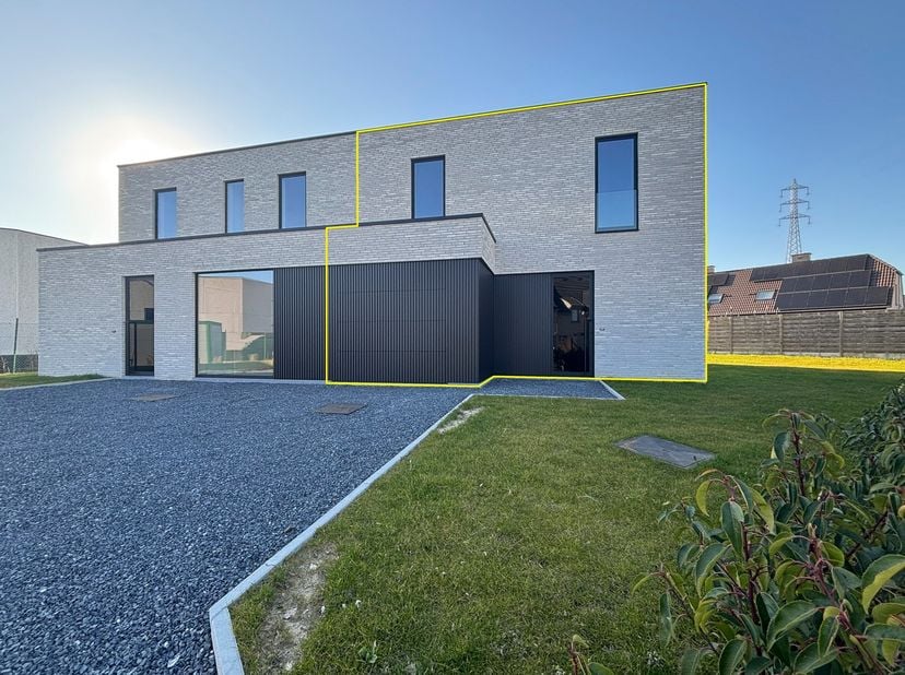 Maison à louer
                    à 8800 Roeselare