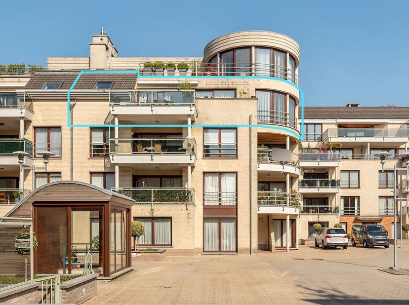 Openhuizendag zaterdag 10/05 van 09:30 tot 10:30&lt;br /&gt;
Ruim en lichtrijk appartement met zuidwest georiënteerd terras&lt;br /&gt;
Locatie:&lt;br /&gt;
Dit apparte