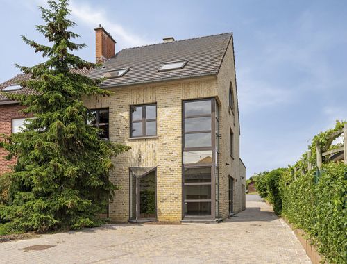                                         Gemengd gebruik te koop in Leefdaal, € 659.000
