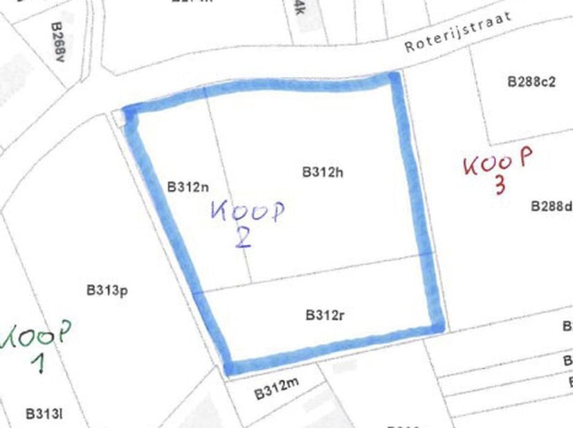 RUIM PERCEEL LANDBOUWGROND -  &lt;br /&gt;
 &lt;br /&gt;
Gemeente Wielsbeke, 3e afd. St-Baafs-Vijve, ruim perceel landbouwgr, gelegen a/d Roterijstraat, kad. sect