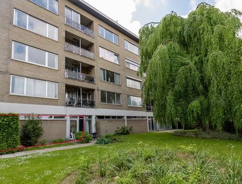                                         Appartement à vendre à Deerlijk, € 170.000
