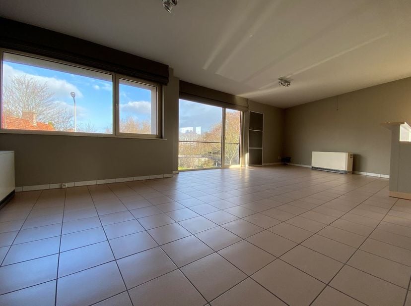 Appartement à louer
                    à 8790 Waregem