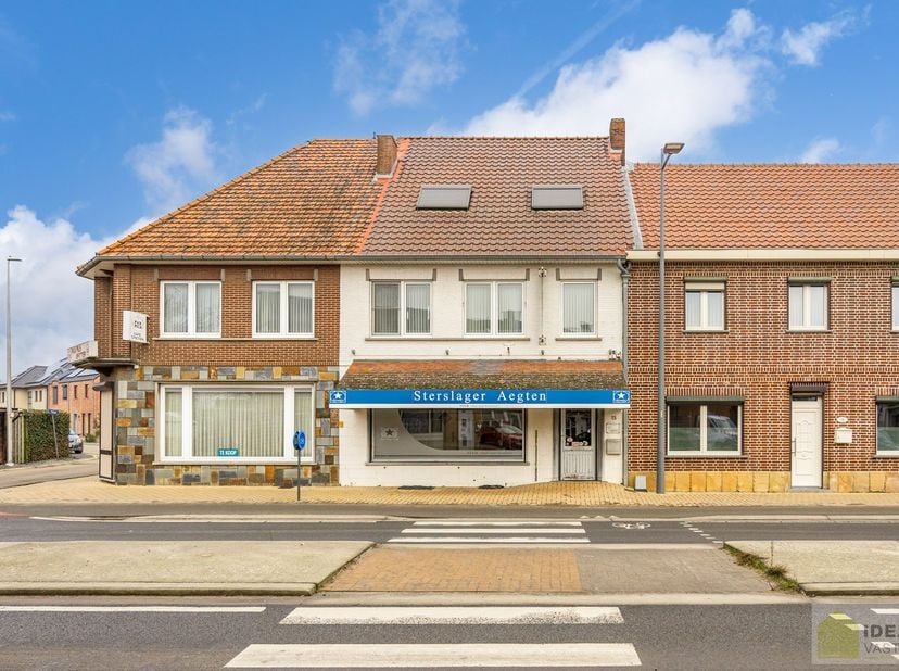 Bien professionnel à vendre
                    à 3960 Bree