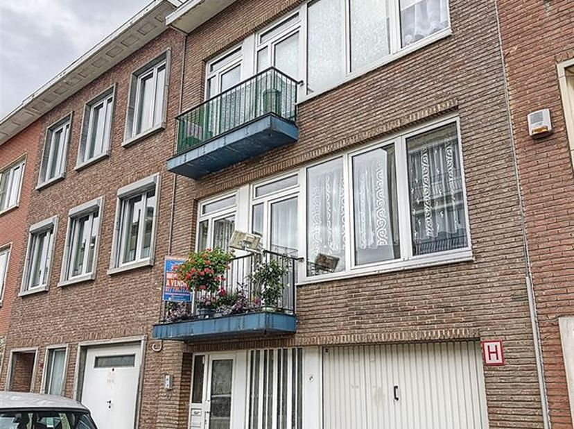 IMMOSCHMIDT (Ref.28797) - AUDERGHEM (Quartier HANKAR/ ST JULIEN) - BA: Zeer mooi appartementsgebouw van +/- 310m² gebouwd in 1960 - A MUST SEIZE! Vlak