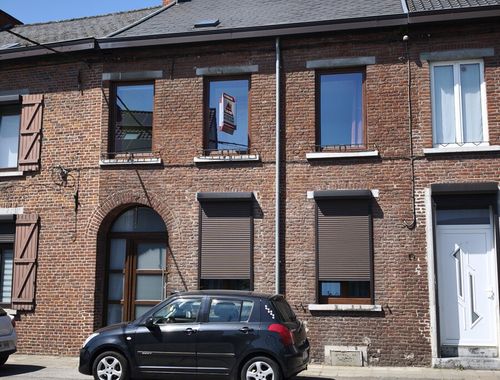                                         Woning te koop in Monceau-sur-Sambre, € 155.000

