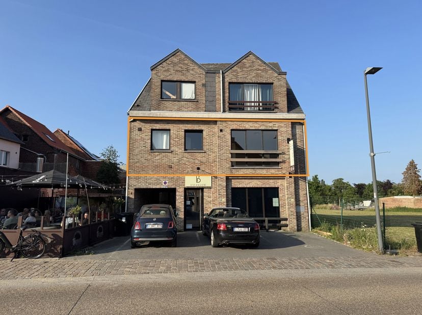 Appartement à louer
                    à 9310 Moorsel