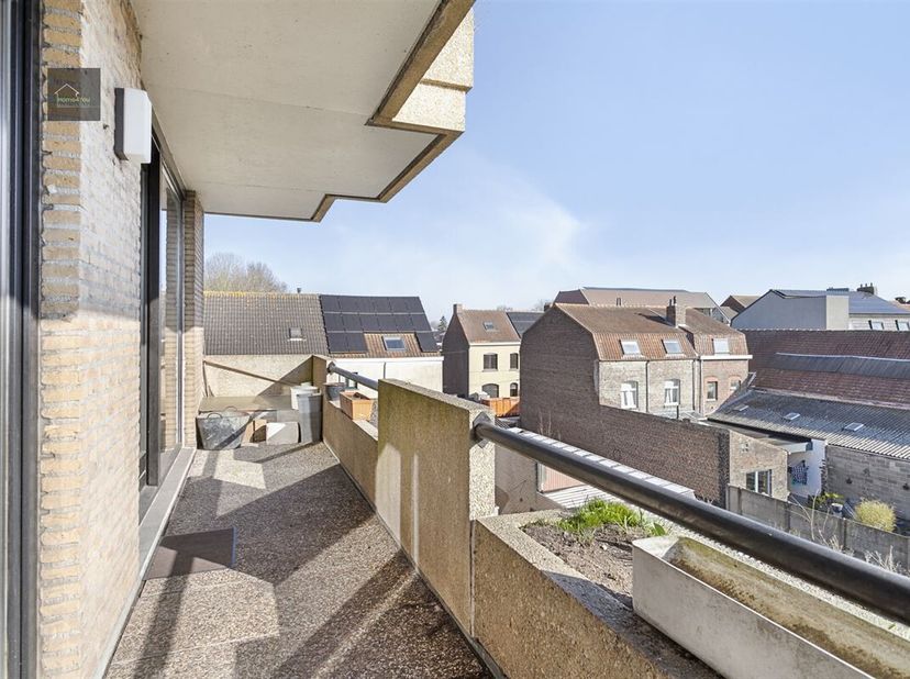 Appartement entièrement meublé avec 2 chambres à coucher à Ostende&lt;br /&gt;
Découvrez cet appartement extrêmement spacieux et lumineux dans la ville anim