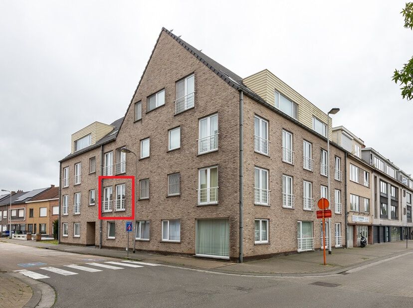 LiggingBen je op zoek naar een mooi en instapklaar appartement in Zelzate? Zo gevonden met ERA Ryckaert. Het appartement ligt vlak aan het Groenplein