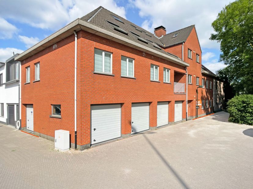 Appartement à vendre
                    à 9150 Rupelmonde