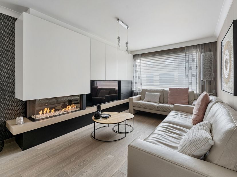 Verzorgde woning met 4 slaapkamers en stadstuin te koop in Lauwe!&lt;br /&gt;
Deze instapklare woning biedt ruimte, charme en mogelijkheden.&lt;br /&gt;
We betred