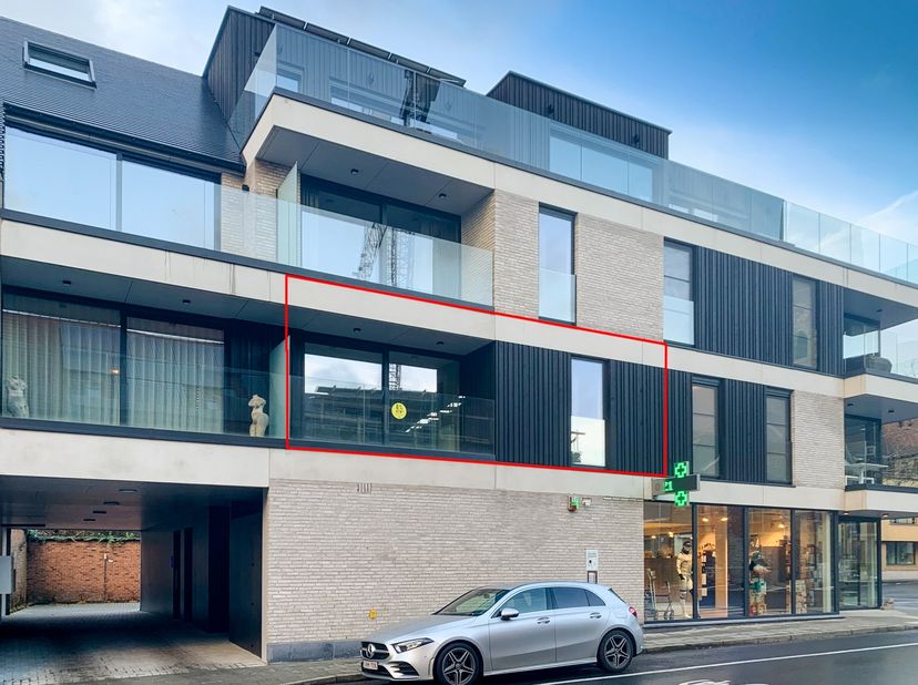 Topper in het centrum van Deerlijk!&lt;br /&gt;
&lt;br /&gt;
Recent, energiezuinig en volledig instapklaar 1-slaapkamerappartement, pal in het hartje van Deerlijk