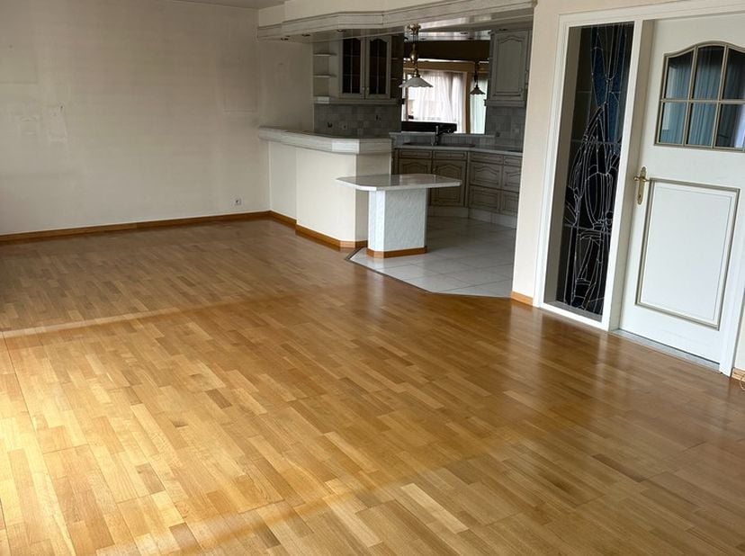 Appartement à louer
                    à 3930 Hamont