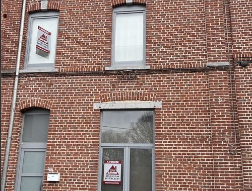                                         Woning te koop in Montignies-sur-Sambre, € 149.000
