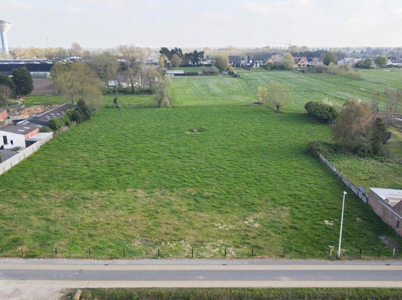 Terrain à vendre
                    à 8460 Roksem