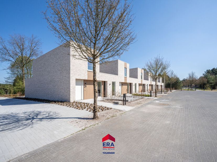 Belle maison neuve entièrement équipée de 3 chambres à coucher avec bureau et jardin privé avec abri de jardin à vendre à Lommel. Le projet Hezerbos c