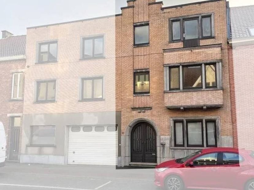 Te renoveren pand te koop in Harelbeke, met een bewoonbare oppervlakte van 206 m² biedt volop mogelijkheden voor wie op zoek is naar een project om na