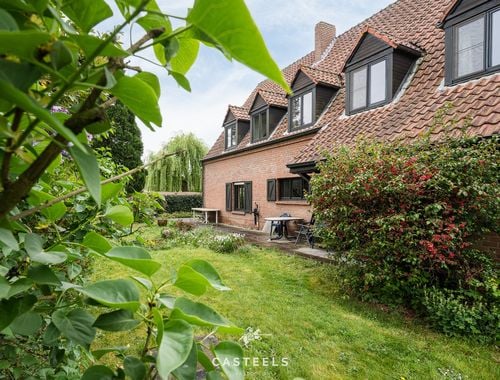                                         Maison à vendre à Laarne, € 499.000
