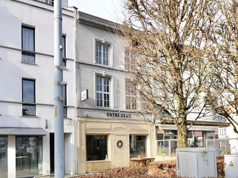 Bien professionnel à louer
                    à 9900 Eeklo