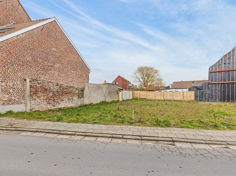 Terrain à bâtir pour une construction jumelée à vendre dans le centre animé de Herzele ! Vous rêvez d&#039;une maison nouvellement construite dans un empla