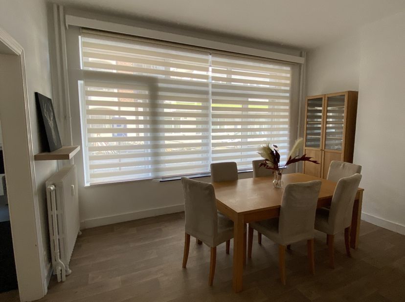 Lumineux appartement meublé de 2 chambres avec jardin dans le quartier calme de Fragnée/Général Leman.&lt;br /&gt;
Confortable, rafraîchi et à 100m du tram,