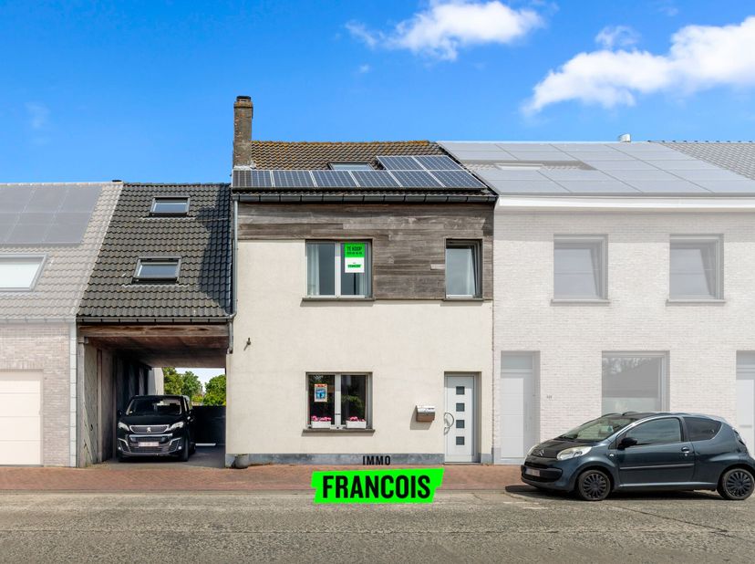 avertissement: ce message a été traduit automatiquement&lt;br /&gt;
Spacieuse maison familiale avec espace de stockage polyvalent/hangar à Zandvoorde, Osten