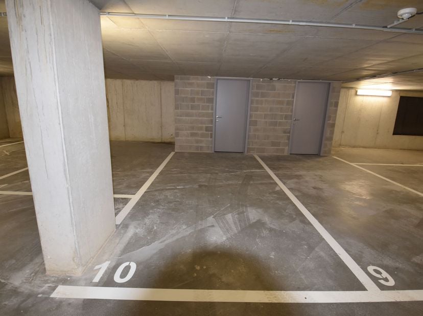 Garage à vendre
                    à 9100 Sint-Niklaas
