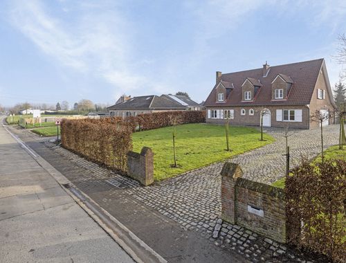                                         Villa te koop in Neerlinter, € 624.500
