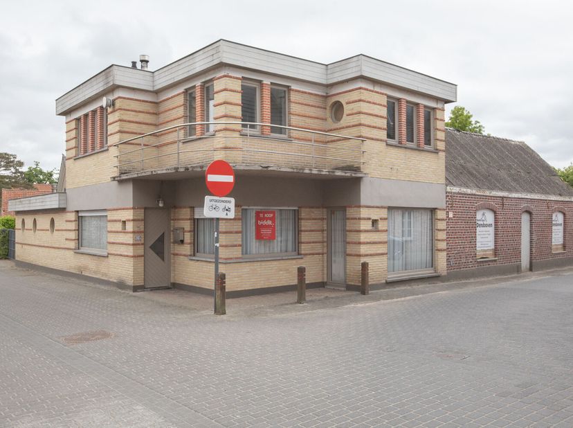Maison à vendre
                    à 9750 Zingem