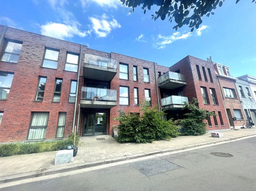 Appartement à louer
                    à 2660 Hoboken