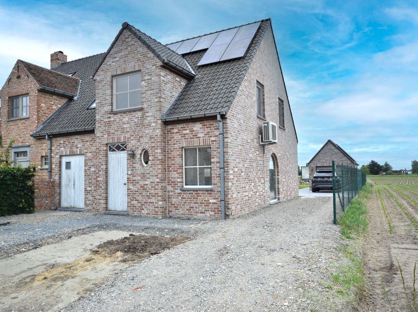 Maison à louer
                    à 8870 Emelgem