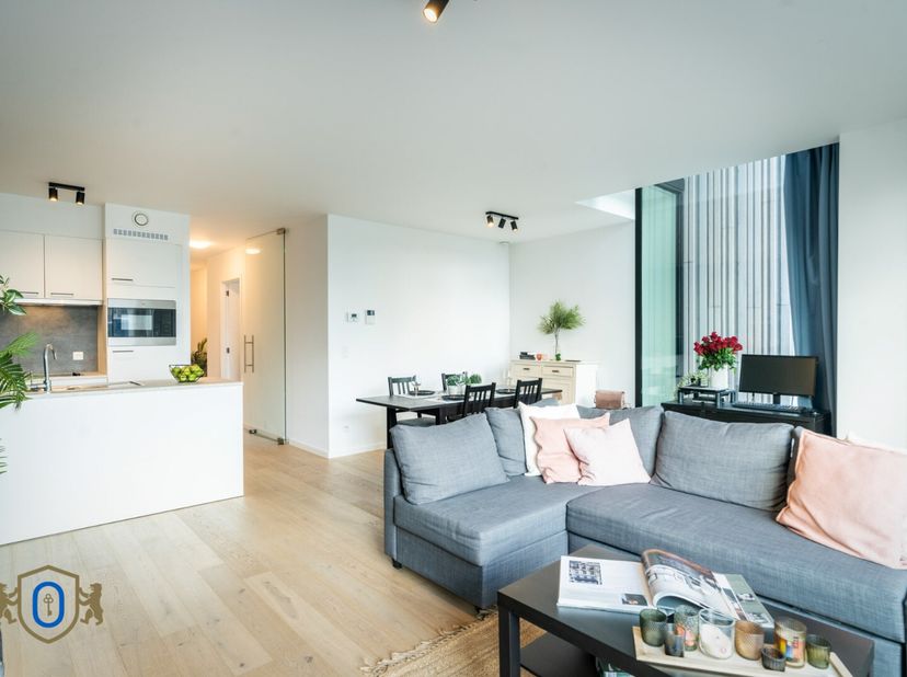 Appartement à vendre
                    à 8000 Sint-Pieters