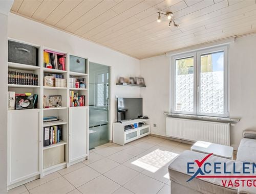                                         Eengezinswoning te koop in Petegem-aan-de-Leie, € 365.000
