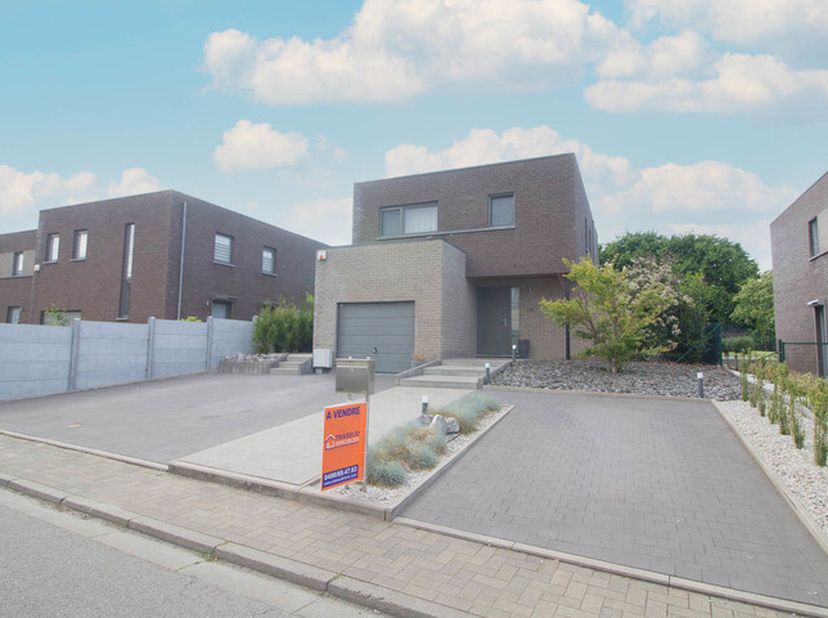 Huis te koop
                    in 6043 Ransart