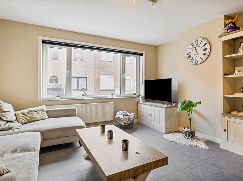 Deze energiezuinig woning gelegen in de Ijzerstraat te Blankenberge werd volledig gerenoveerd in 2022. &lt;br /&gt;
Dit pand is dus zeer interessant voor wi