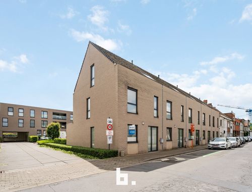                                         Woning te koop in Kortrijk, € 335.000
