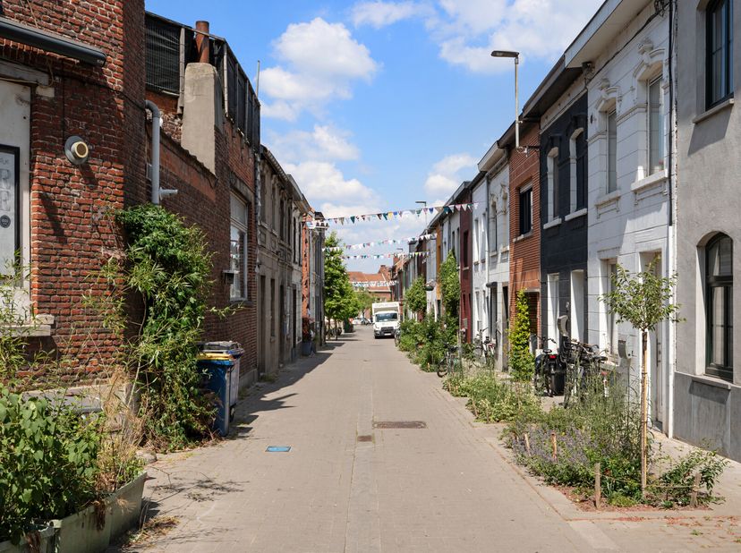 Bienvenue dans la rue Paternoster, une impasse paisible située au cur de Kessel-Lo. Ici, tout ce dont vous avez besoin est accessible à pied : la gare