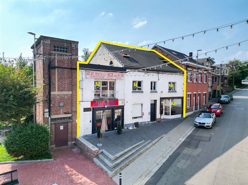 ! OPPORTUNITÉ UNIQUE !&lt;br /&gt;
L&#039;Immobilière Bertholomé vous présente cette MAISON DE COMMERCE À VENDRE MILMORT, SUPERFICIE BÂTIE de 465 m² et composée