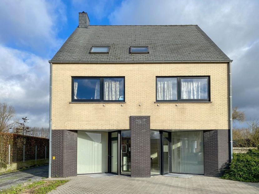 Appartement à louer
                    à 8610 Werken