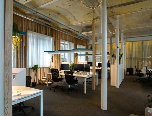                                         Kantoorruimte te huur in Gent, € 695
