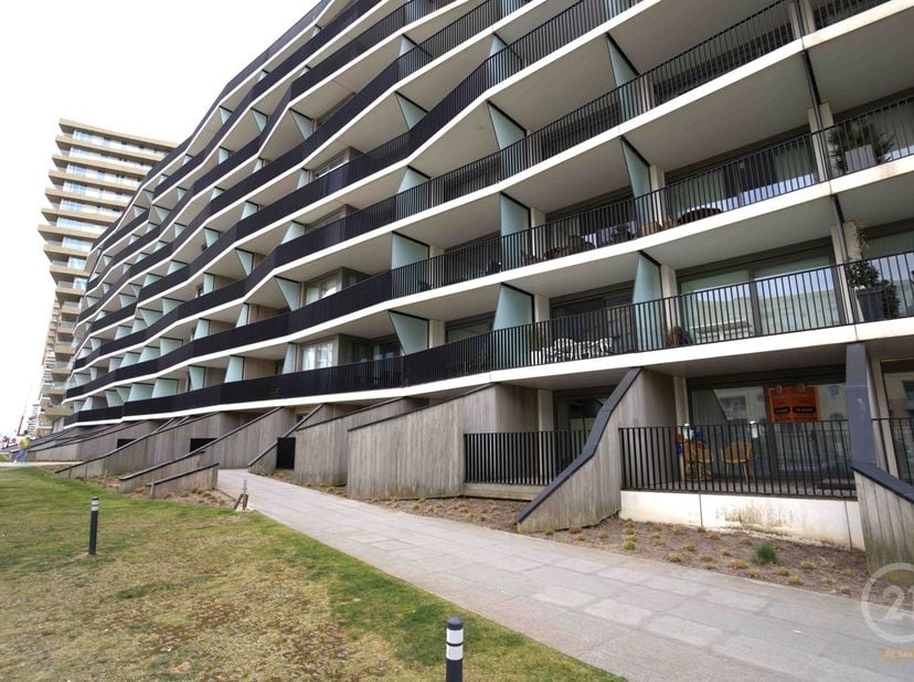 Altijd al gedroomd van een eigen plek aan zee?&lt;br /&gt;
Ontdek deze volledig instapklare studio in het bruisende hart van Oostende – ideaal als tweede ve