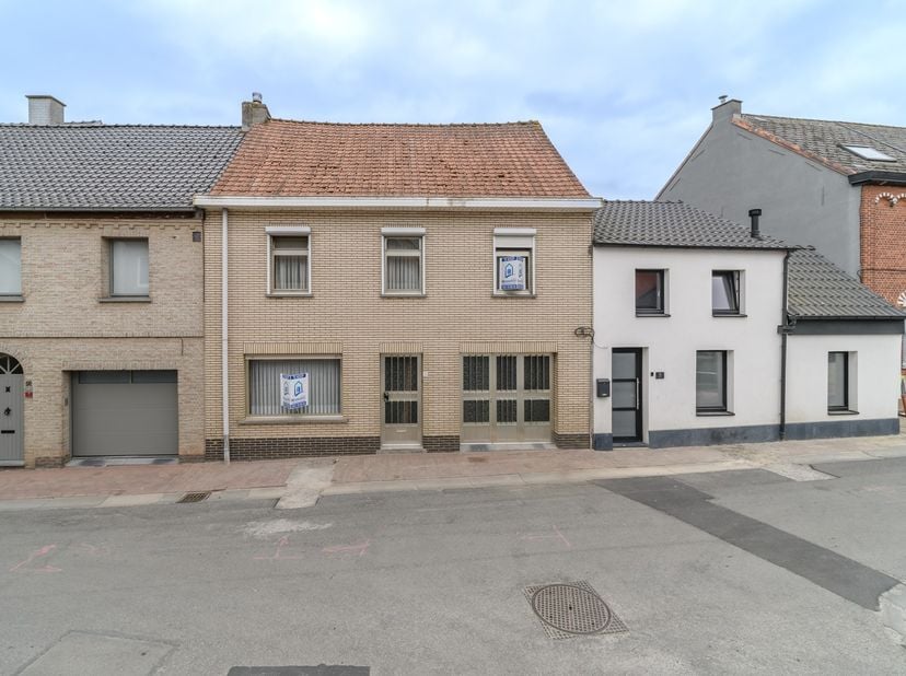 Maison à vendre
                    à 9420 Mere