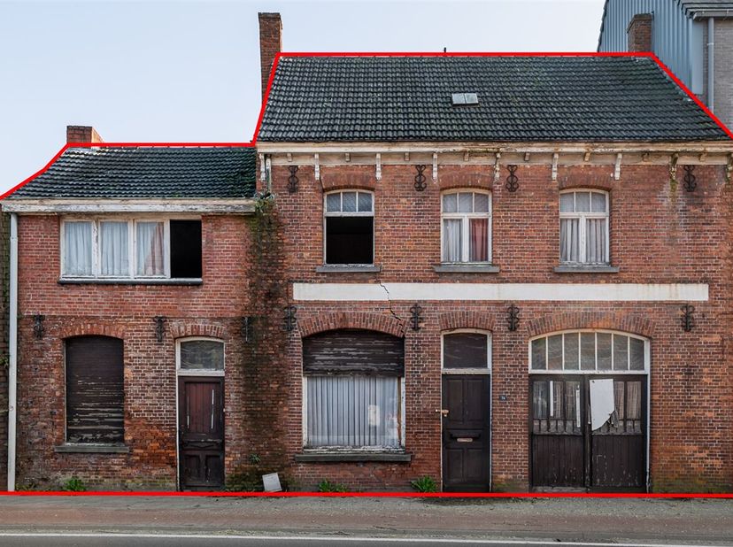 Woning voor totaalrenovatie&lt;br /&gt;
Locatie:&lt;br /&gt;
De ligging van de woning is centraal binnen het dorp, met toegang tot lokale voorzieningen zoals wink
